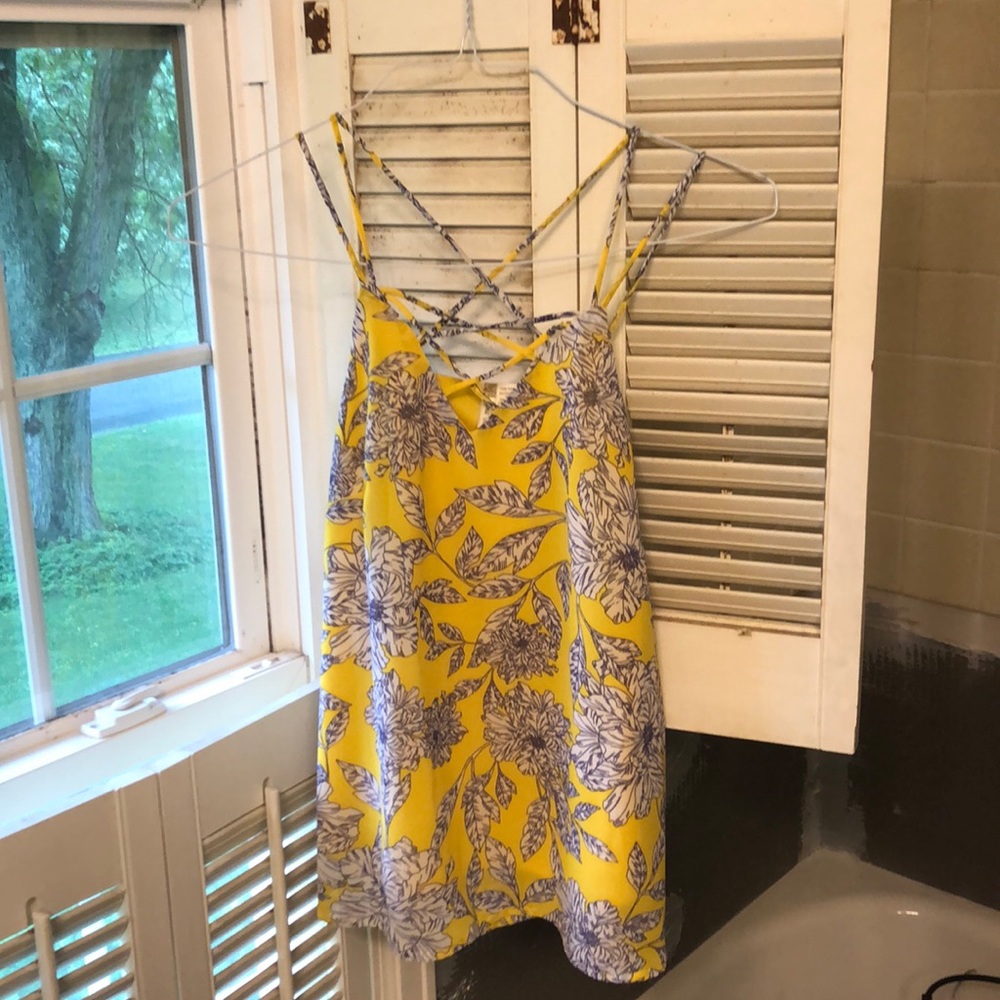 Floral Strappy Tank Top